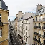Sunny Apartement Notre Dame
